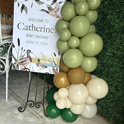 Easel Balloons 