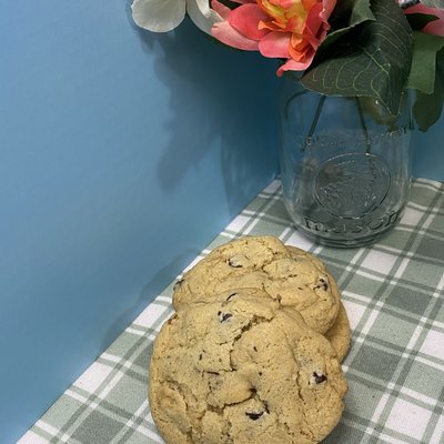 Salted Peanut Chocolate Chip Cookies