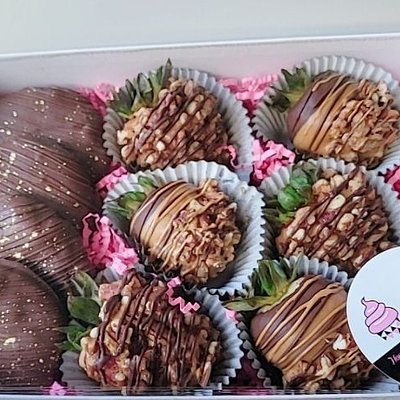 Turtles And Berries Box