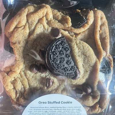 Oreo Chocolate Chip jumbo Stuffed Cookie 