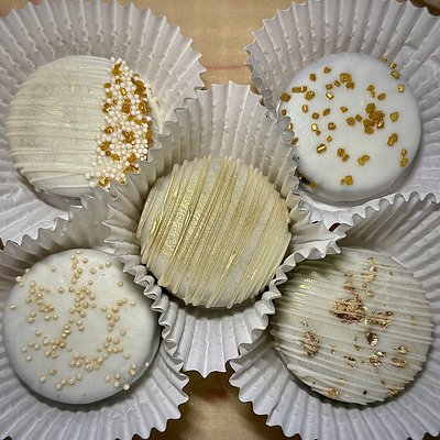 *custom* Dipped Oreo/cookies