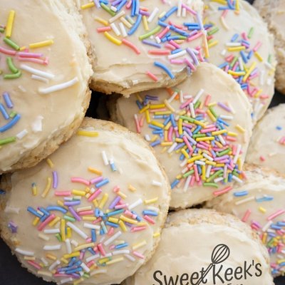Frosted Sprinkle Cookie 1/2 Dozen 