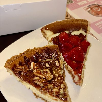 9in Old Fashion Baked Cheesecake 