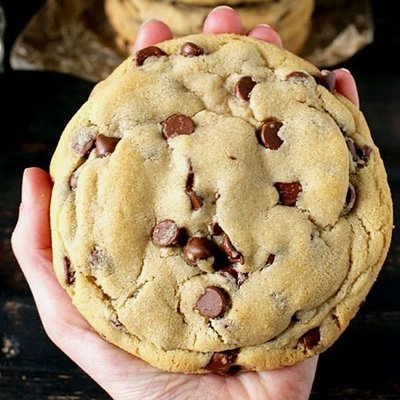Jumbo Chocolate Chip Cookies 1DZ