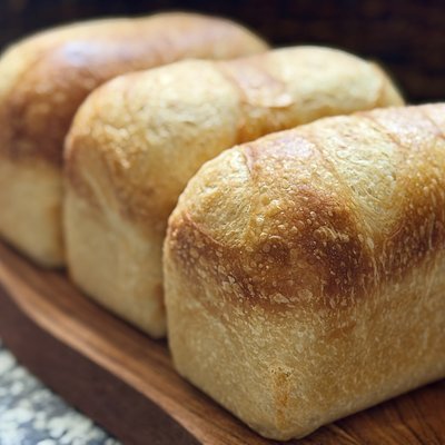 Soft Sourdough Sandwich Bread