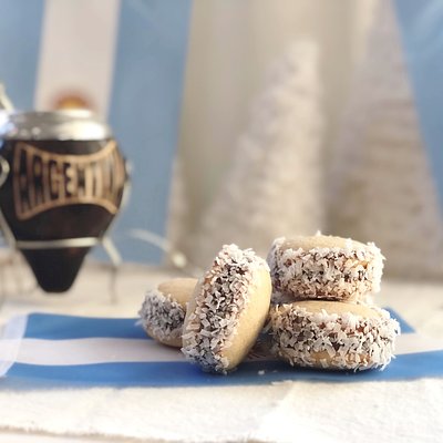Traditional Argentinian Alfajores