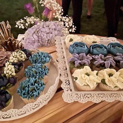 Floral Cupcakes