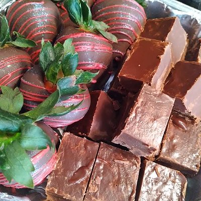 Old Fashioned Fudge- Classic Flavors 1lb