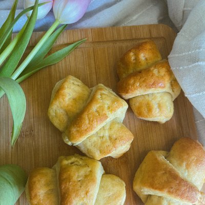 Gluten Free Crescent Rolls (12) 
