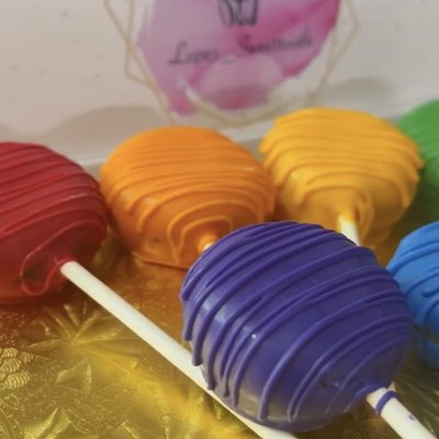 Simple Cake Pops