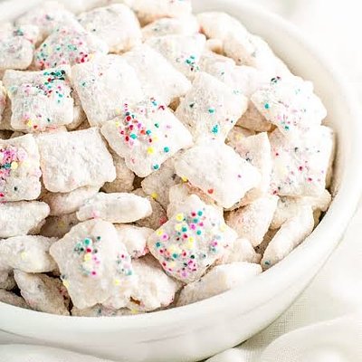 Funfetti Puppy Chow