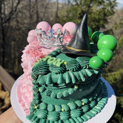 8 Inch Cake - Heart  