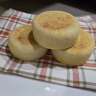 4 Pack Sourdough English Muffins 