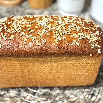 Freshly Milled Oat Bread (Yeasted)