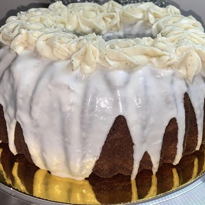 Brown Buttah Honeybun Bundt