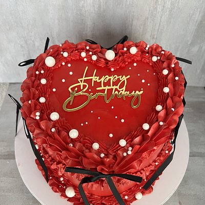 Vintage Heart Cake- 8 Inch