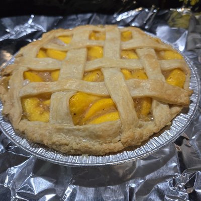 9" Peach Pie