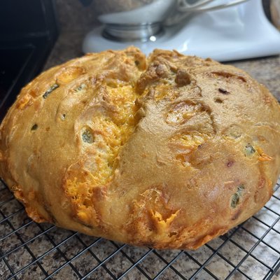 GF Cheddar Jalapeño Bread