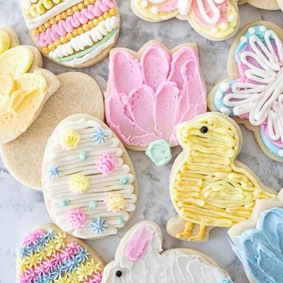 Easter Buttercream Decorated Sugar Cookies