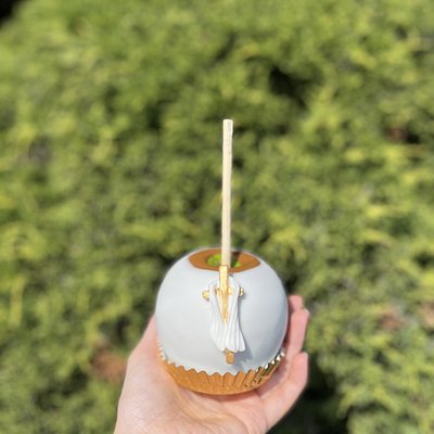 Dozen Candy Apples 