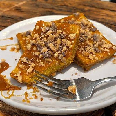 Pumpkin Cheesecake Bars