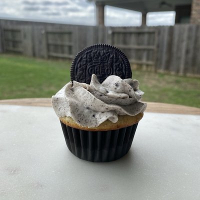 Cookies & Cream Cupcakes