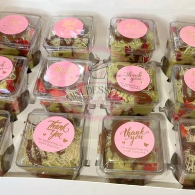 Mini Fresas Dubai 12 Pz 