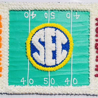 Quarter Sheet Tennessee/Alabama Chocolate Chip Cookie Cake With Buttercream Frosting