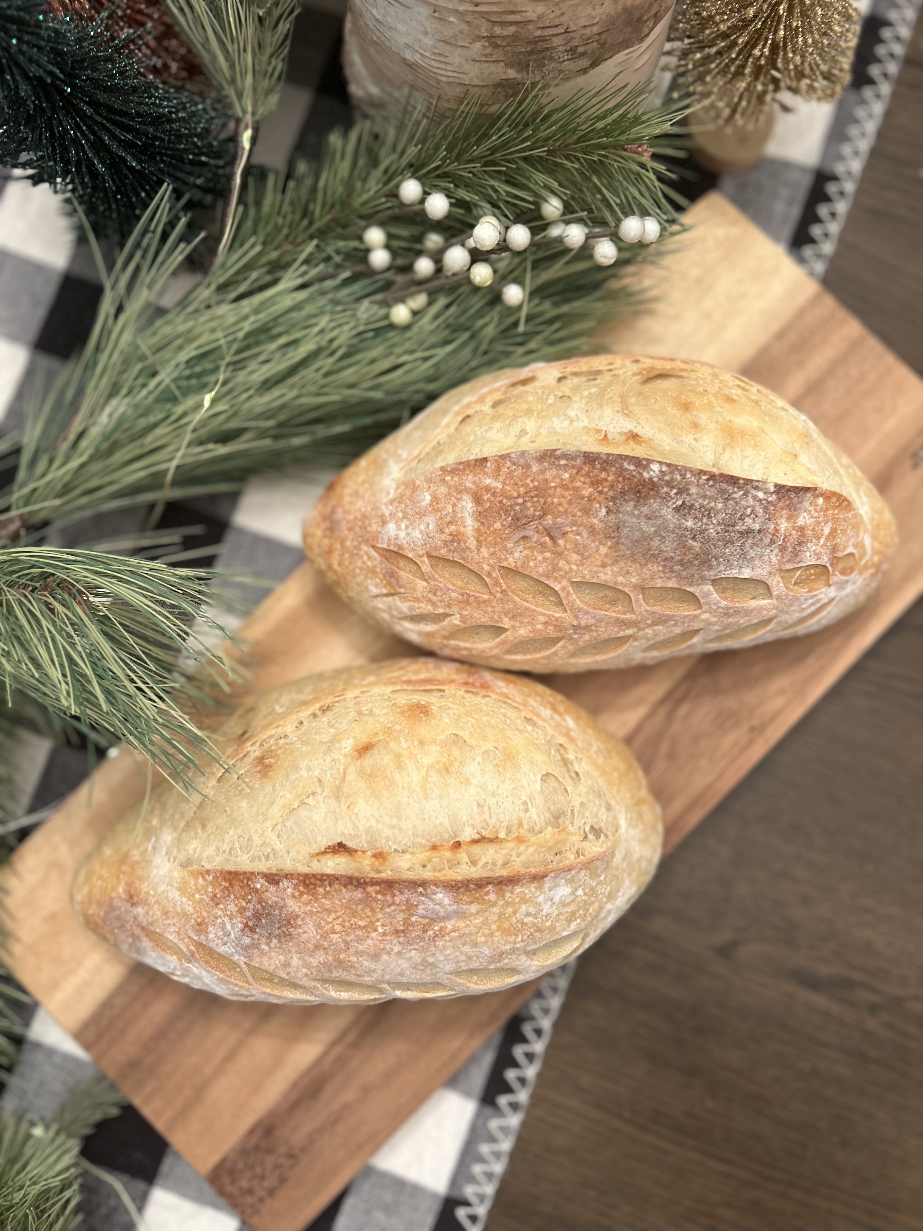 Demi-baguette (plain or rosemary)