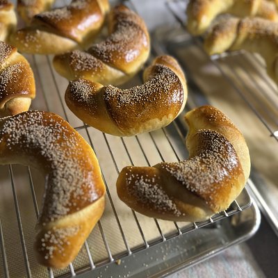 Sourdough Croissant “Little Moon” With Poppy Seeds 🥐