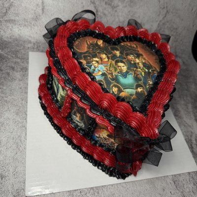 9inch Heart Cake (2 Layer)