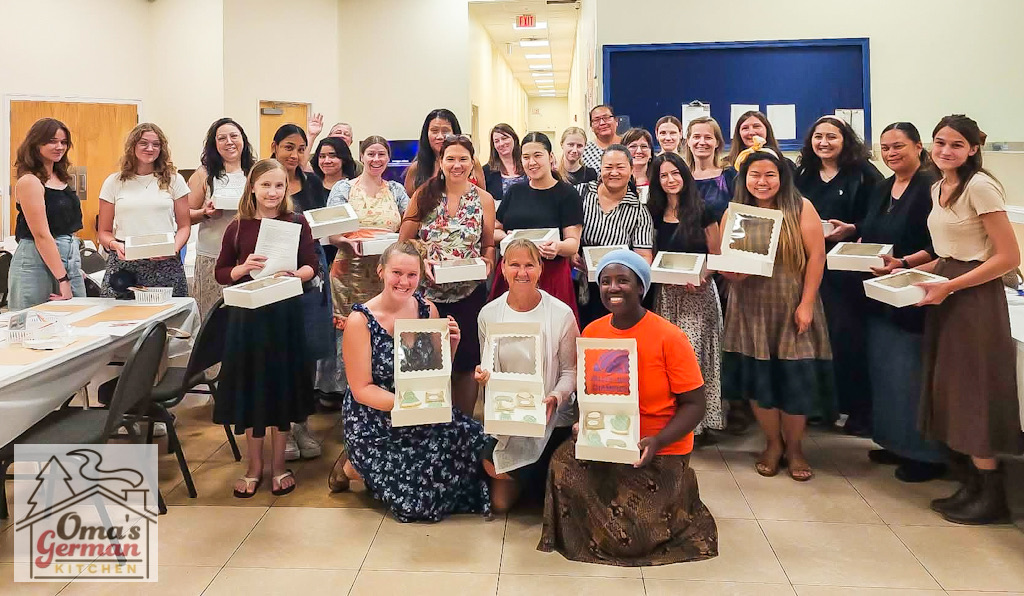 Book your own private Cookie Decorating class!