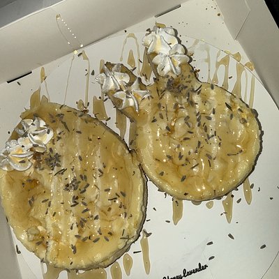 Egg Or Bunny Shaped 8” Cheesecakes 