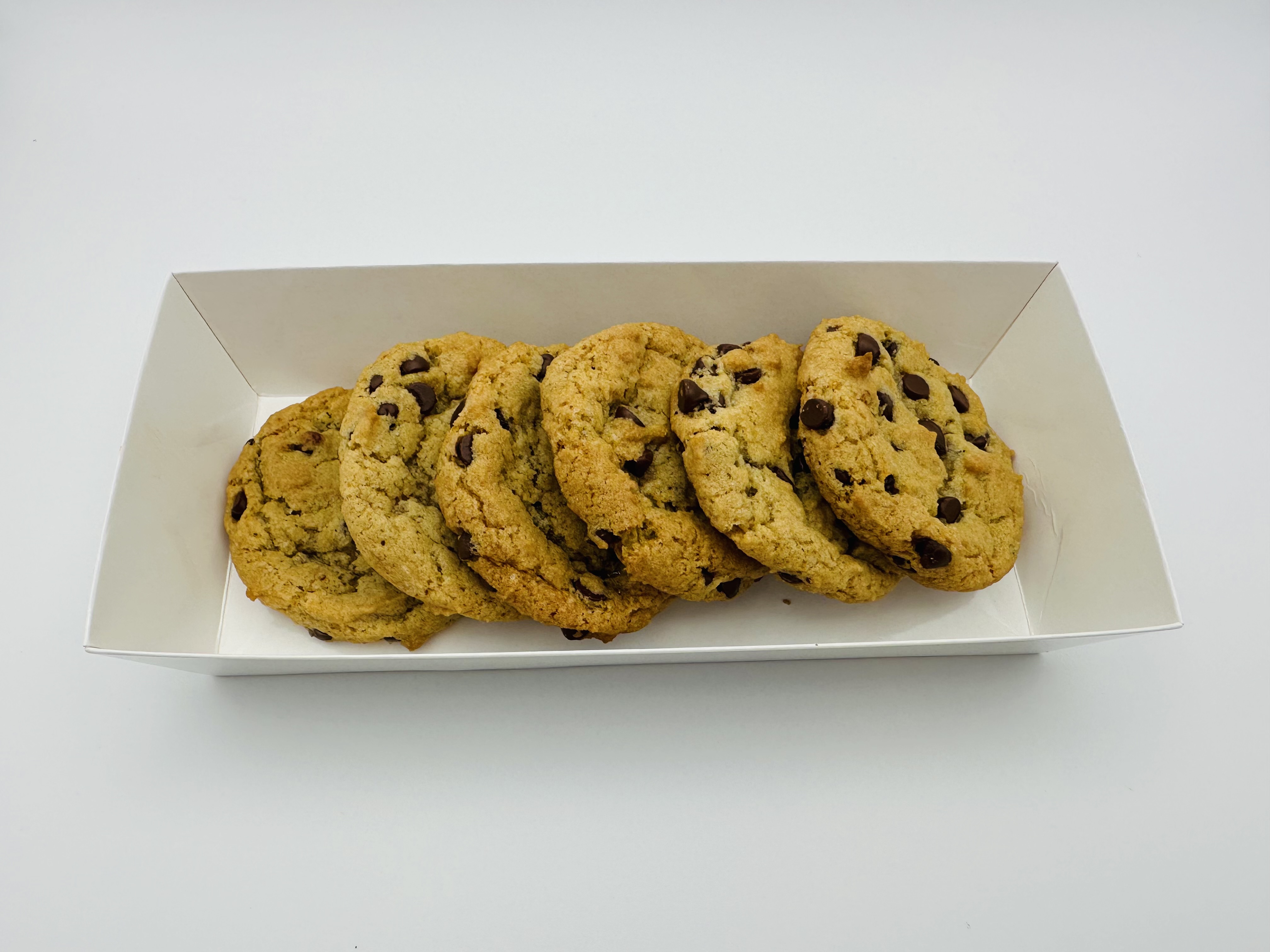 6 Chocolate Chip Cookies