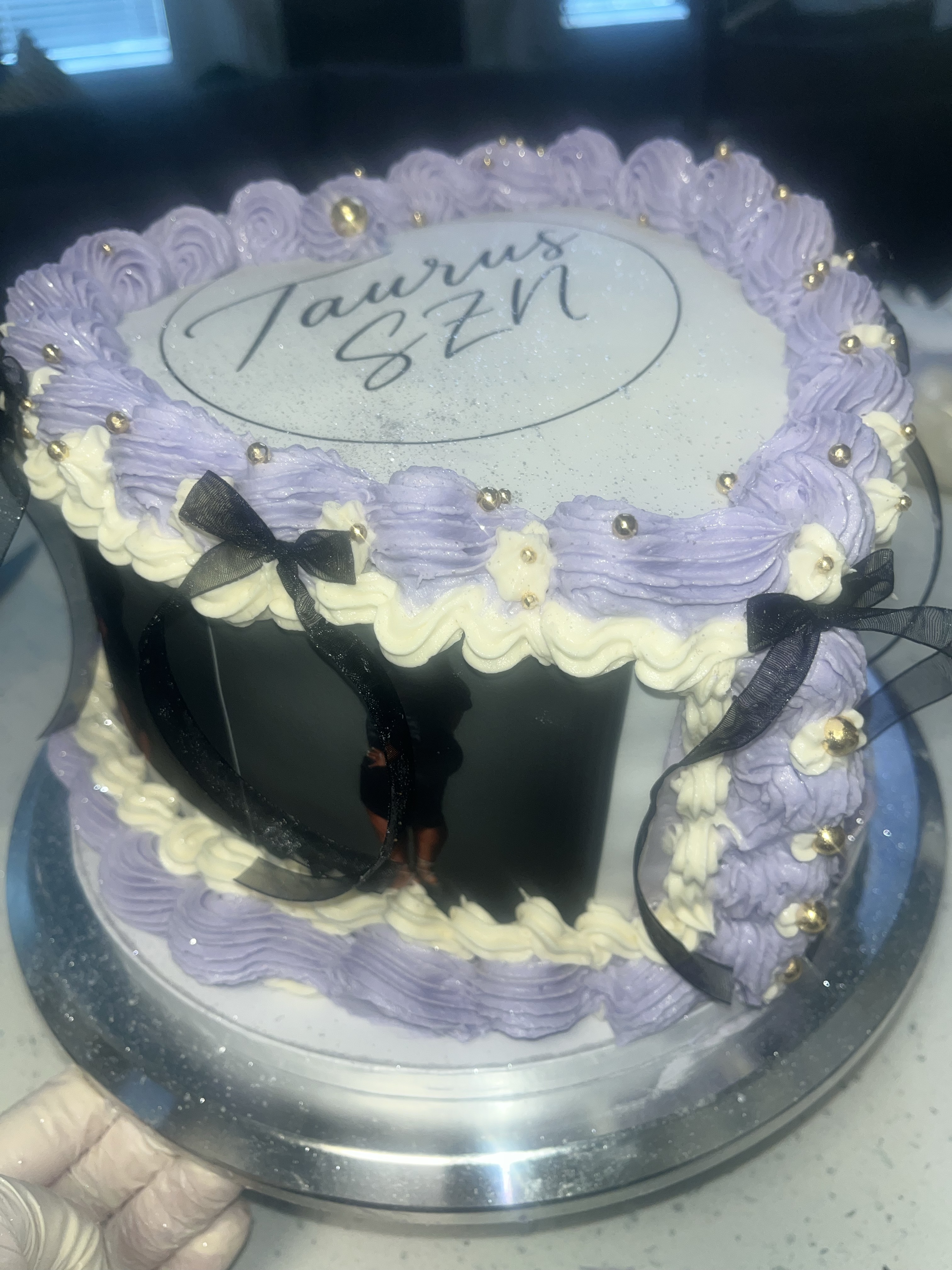 8” Heart Cake (Three-Layer)
