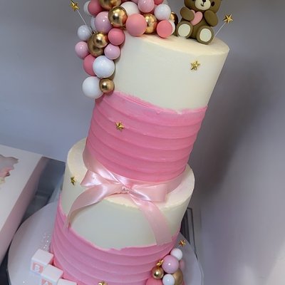 2 Tiered Cakes