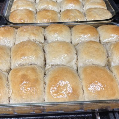 Dinner Rolls, Yeast (12)