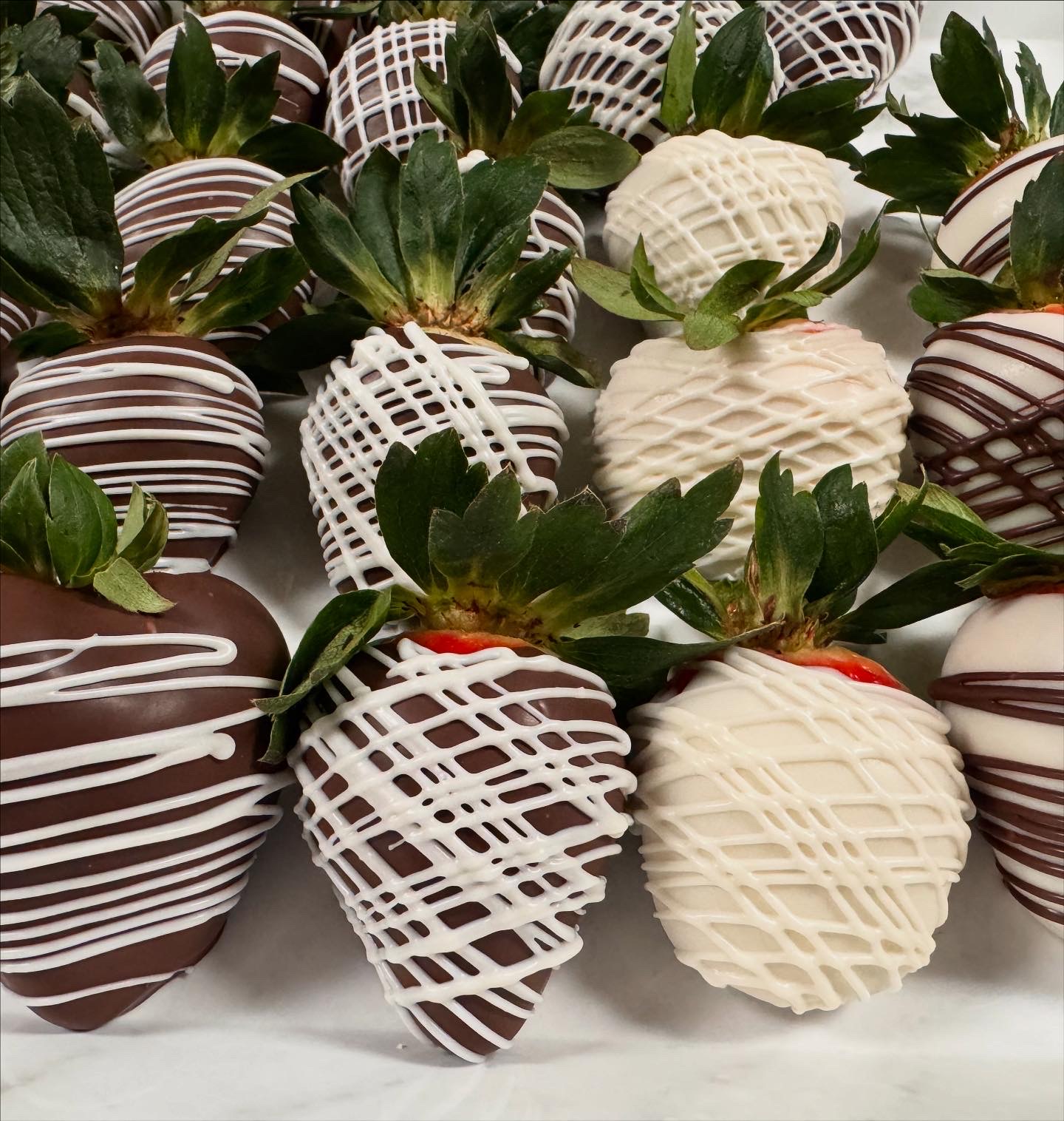 Dozen Dipped Strawberries 