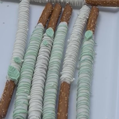 Chocolate Pretzels 