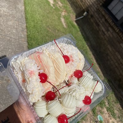 Pina Colada Candy Tray