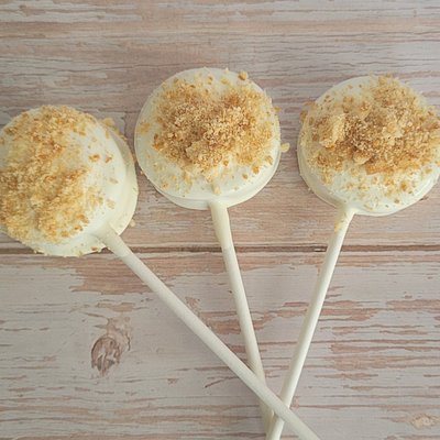 Stuffed Cake Pops (Dozen)