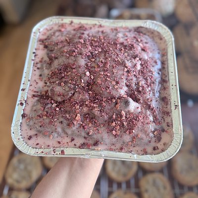Strawberry & Spice Focaccia 8*8 Pan
