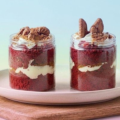 Scarlet Biscoff Indulgence Jar