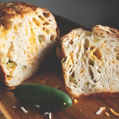 Jalapeño Cheddar Loaf