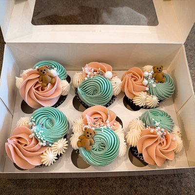 Gender Reveal Cupcakes (6)