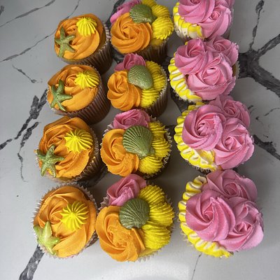Beach Cupcakes