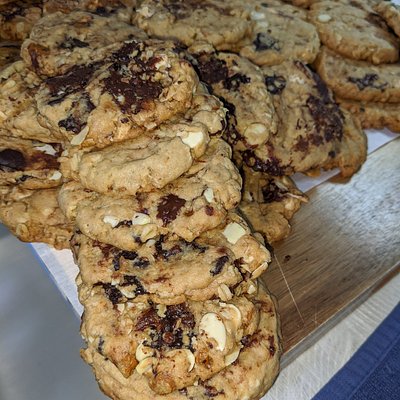 Kitchen Sink Cookie