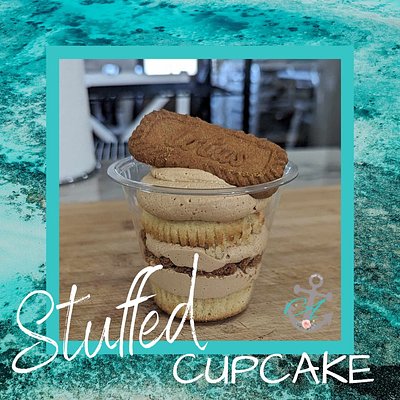 Cookie Butter Stuffed Cupcakes