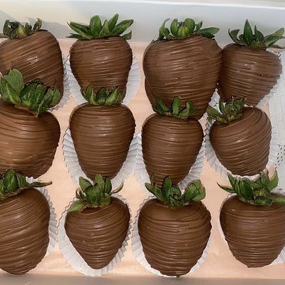 Basic Chocolate Covered Strawberries