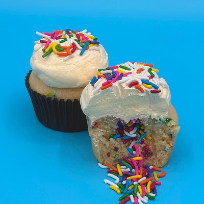 Birthday Cake Cupcake